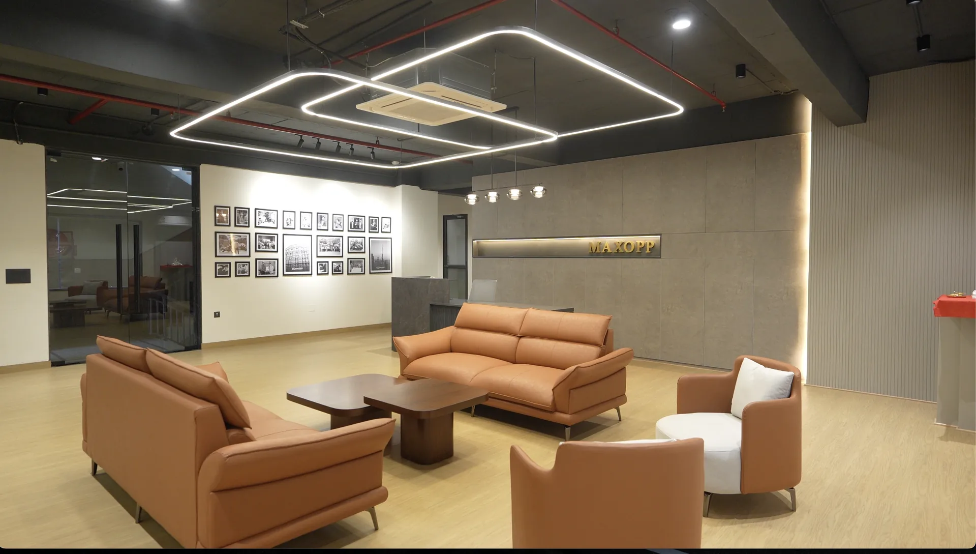 MAXOPP Jaipur campus reception and student lounge
